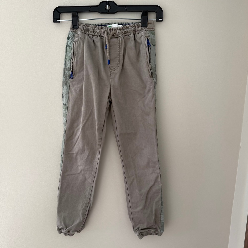Boden Boys Joggers Camo Cargo Pockets Elastic Waist Drawstring Pants Size 9Y